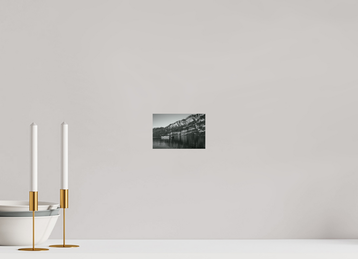 15 x 10 cm, Fine Art Print Boat Beneath the Cliffs – Fine Art Print